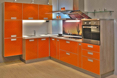 Кухня на заказ угловая модерн оранжевая