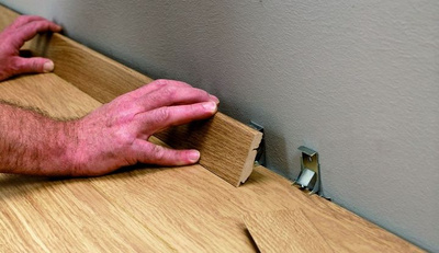 Покраска деревянных стен ремонтстрой