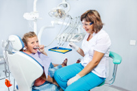 Запечатывание фиссуры зуба герметиком у детей (1-2 зуба)