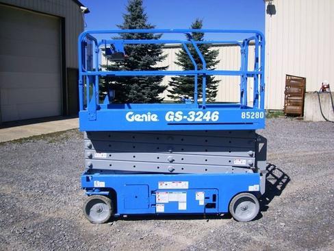 Аренда ножничного подъемника Genie GS 3246 без водителя