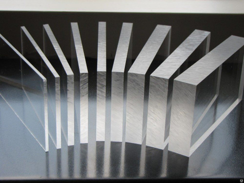 Акрил 4 мм прозрачный Plexiglas