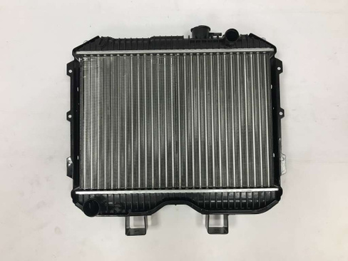 Фото - Радиатор охлаждения УАЗ 469, 452 (2-х рядный, карбюрат, алюминий) Китай