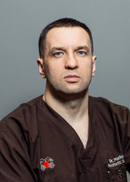 Маркушин Виктор Александрович, пластический хирург