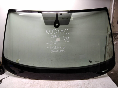 Стекло лобовое (ветровое) Skoda Kodiaq (NS7) 2016-2023 (УТ000125914) Оригинальный номер 562845011ANVB