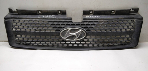Решетка радиатора Hyundai Matrix 2001-2010 (УТ000143744) Оригинальный номер 8656117400