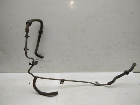 Трубка охлажд. жидкости металлическая Skoda Octavia (A5 1Z-) 2004-2013 (УТ000153488) Оригинальный номер 06J121075F