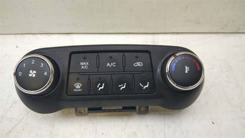 Блок управления отопителем Hyundai ix35 2010-2015 (УТ000180867) Оригинальный номер 1307031070